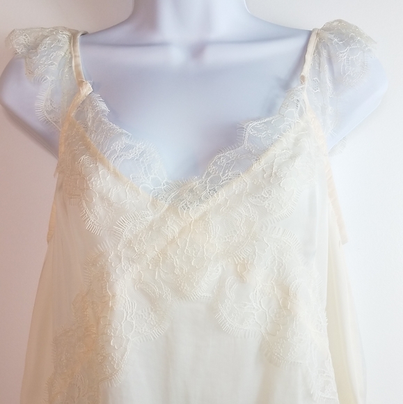 Vici Love Language Lace Camisole in Ecru - Picture 8 of 13